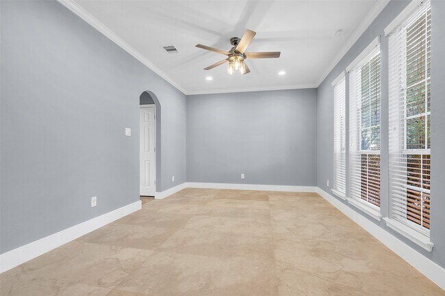 Building Photo - 10626 Cortland Ridge Ln