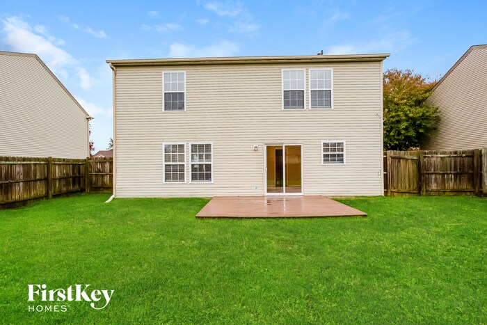 Building Photo - 5744 N Jefferson Dr