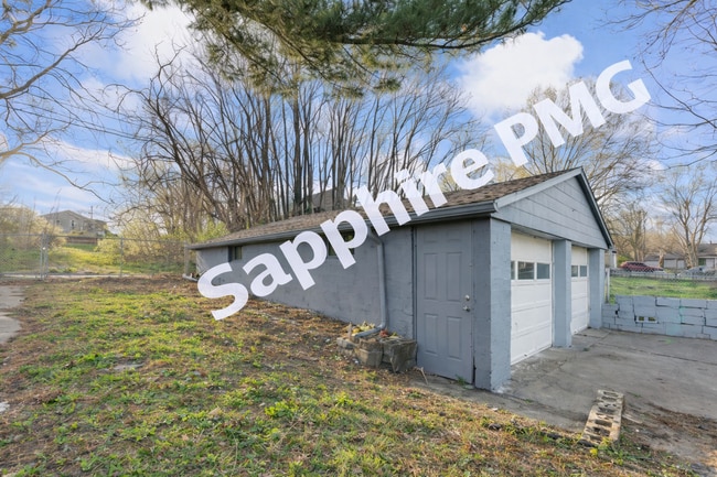 Building Photo - 2407 Montgall Ave