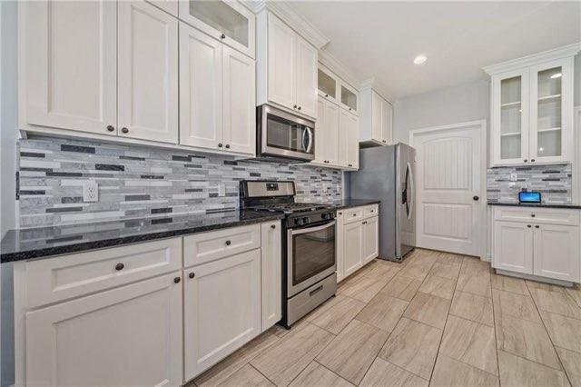 Building Photo - 3034 Oakdale Crossing Ct