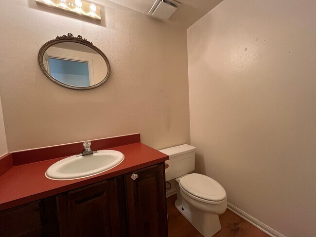 Building Photo - Wonderful Home in Central Fort Collins