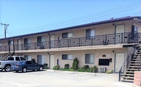 Building Photo - 9318 Artesia Blvd