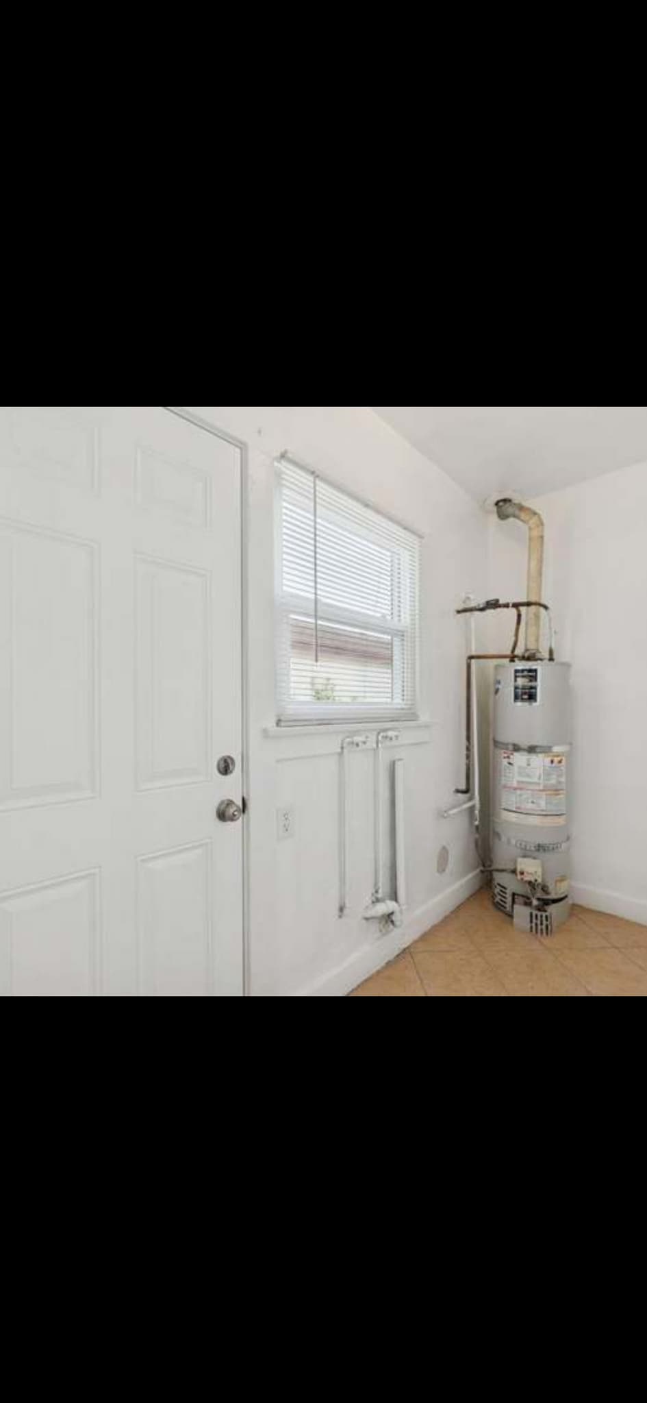 Building Photo - 210 N Fremont Ave