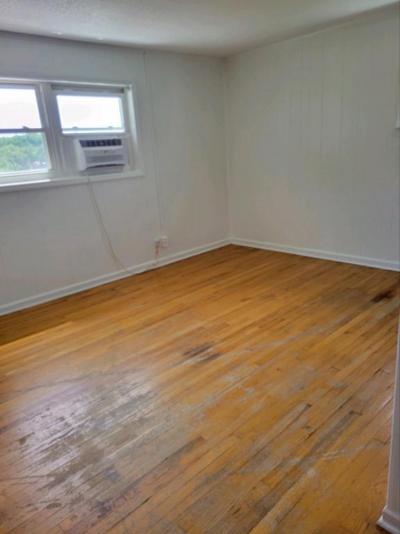 Building Photo - 205 Nolens Hill Rd