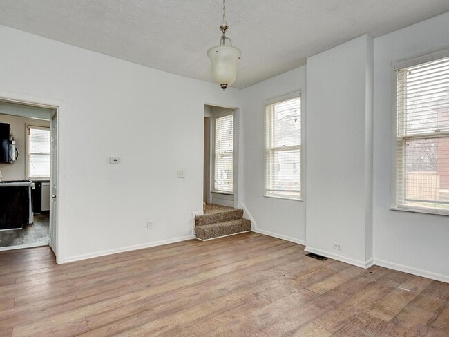 Building Photo - 683-685 South Champion