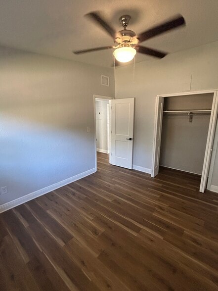 Building Photo - 1503 Noble Pl