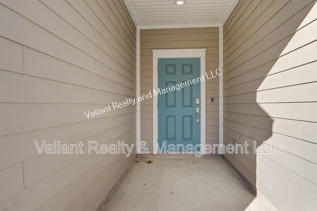 Building Photo - 2607 Sandy Dune Dr