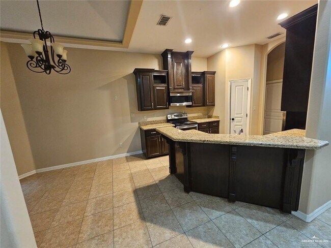 Building Photo - 20 20th St