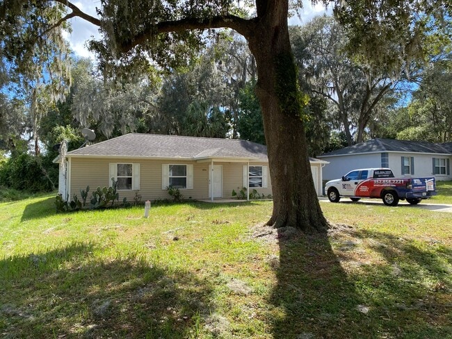 Building Photo - Cannot be shown until MAY!!!Great Home in quiet Belleview Neighborhood 3/2/1 - ***Won't Last***