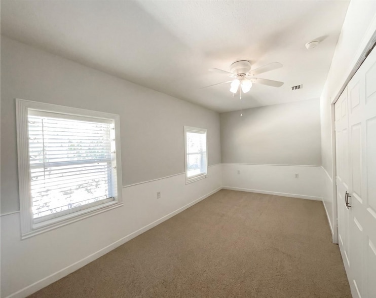 Building Photo - 2037 Recker Hwy