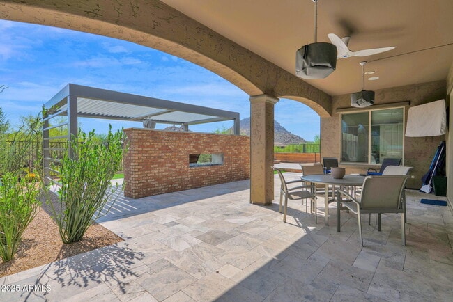 Building Photo - 11040 E Ajave Dr