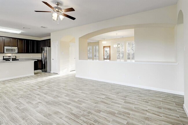 Building Photo - 3019 Park Springs Ln