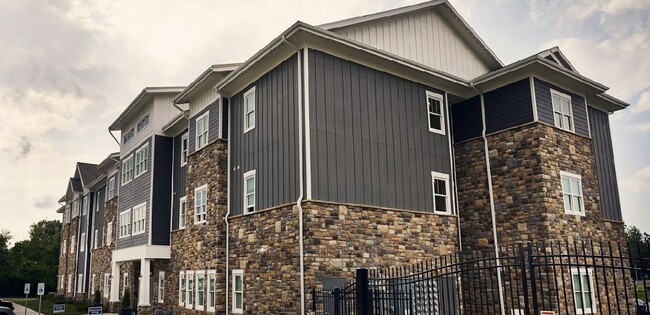 Building Photo - Talia Apartments