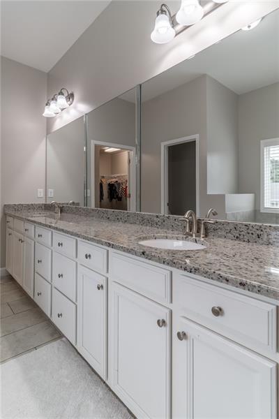 Building Photo - 301 Cochin Dr