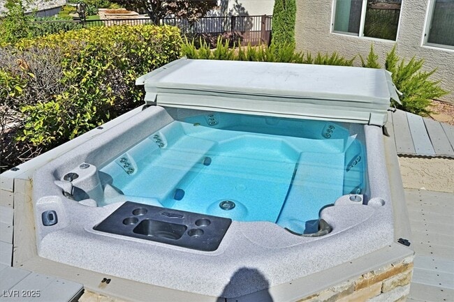 Building Photo - 2626 Portsmouth Creek Ave