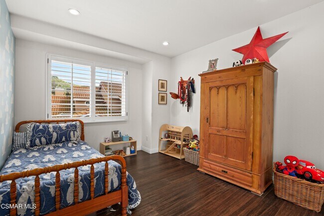 Building Photo - 4891 Santo Dr