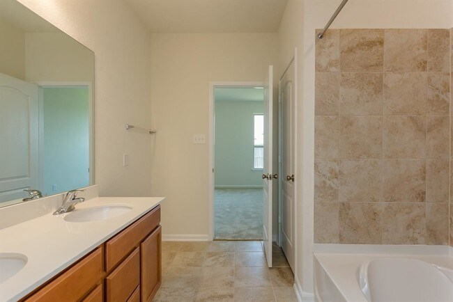 Building Photo - 22219 Davenport Downs Ln