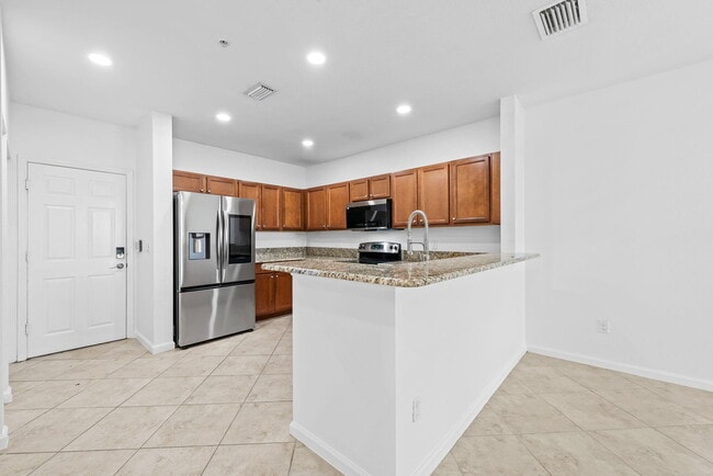 Building Photo - 4750 Monarch Way