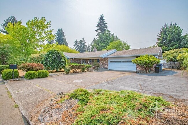 Building Photo - 6509 Louisiana Dr