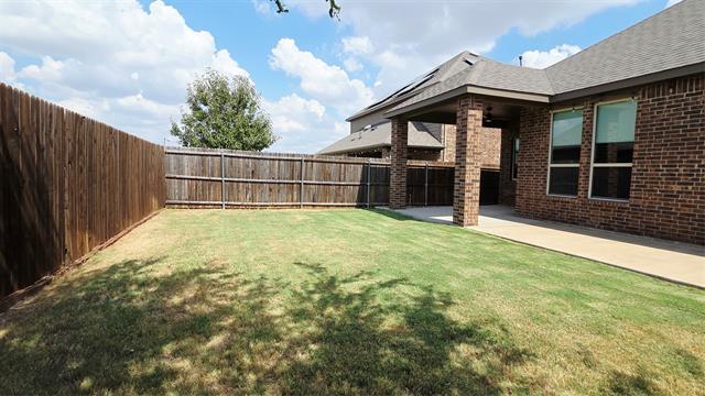Building Photo - 2932 Log Cabin Dr