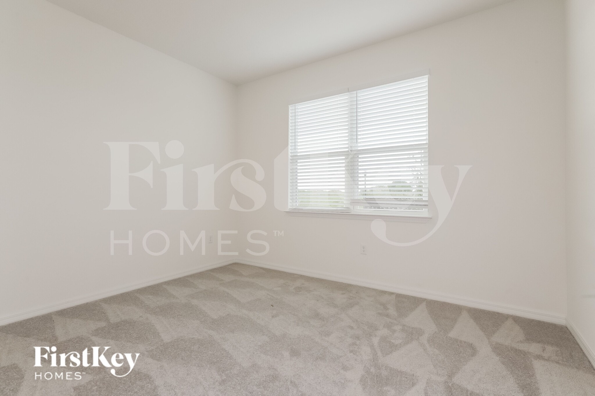 Building Photo - 620 Crown Rose Dr