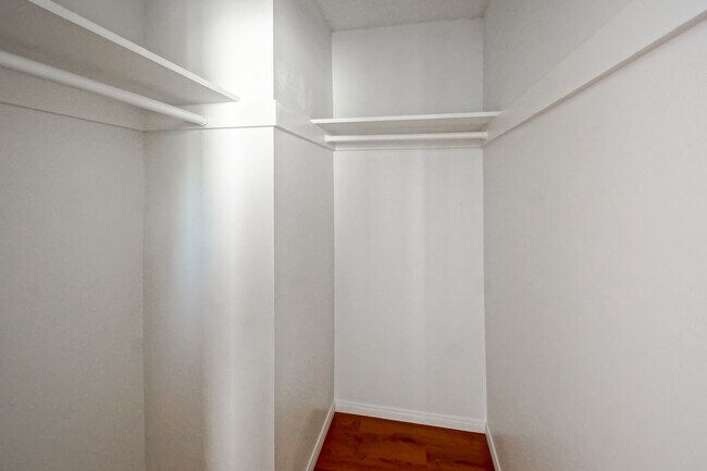 Building Photo - 25227 Bigelow Rd