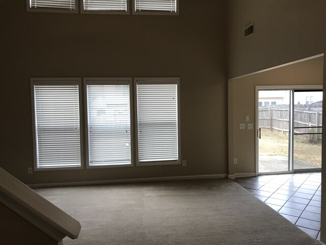 Building Photo - 304 Woodland Pass