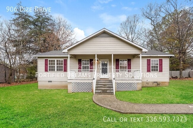 Building Photo - 906 Dize Dr