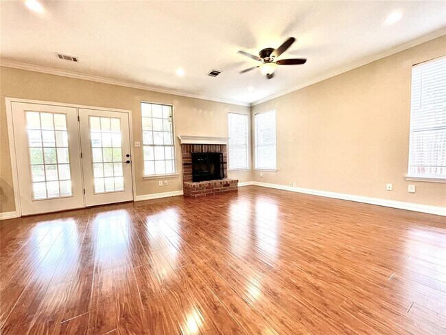 Building Photo - 1106 Briargate Dr