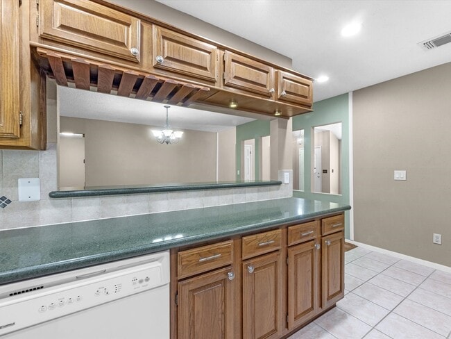 Building Photo - 11406 Sunshine Park Dr