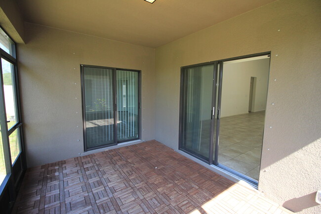 Building Photo - 4468 Alligator Flag Cir