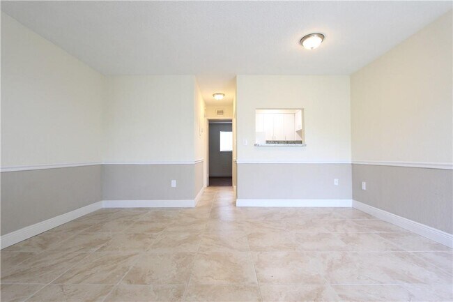 Primary Photo - 6100 Arthur St