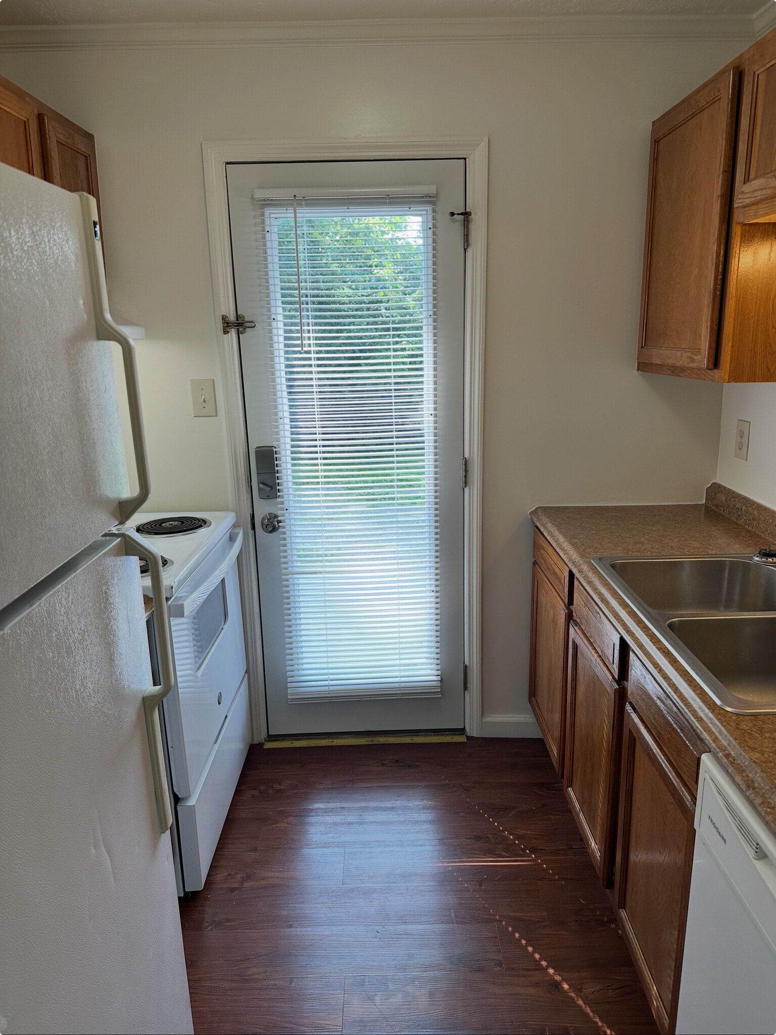 Building Photo - 307 Florida Ave