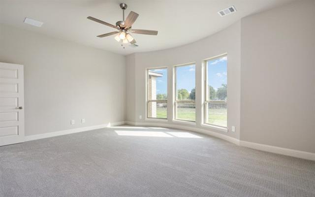Building Photo - 750 Serenity Ln
