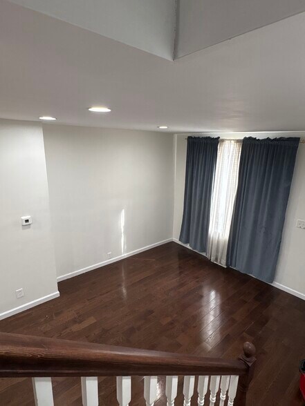 Building Photo - 3156 Agate St