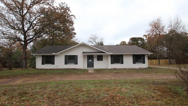Building Photo - 15711 Echo Glen Dr