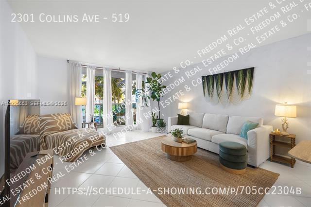 Building Photo - 2301 Collins Ave