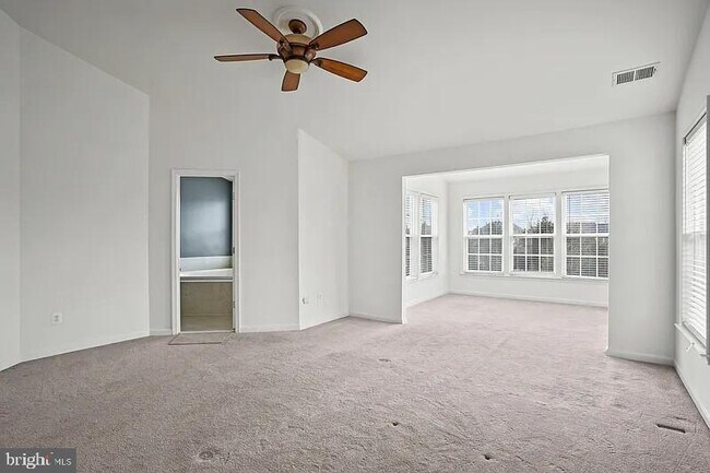 Building Photo - 24689 Siltstone Square