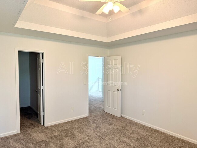 Building Photo - 231 Baywood Crossing