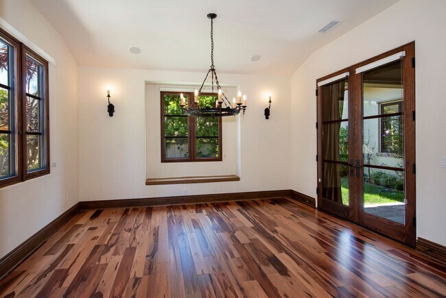Building Photo - 7767 Kestrel Ln
