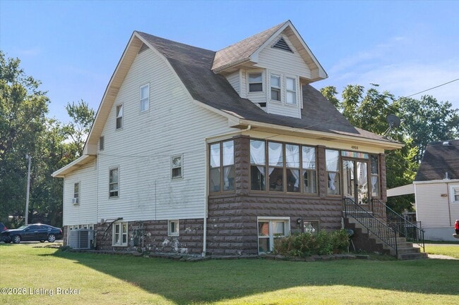 Building Photo - 4925 Southside Dr