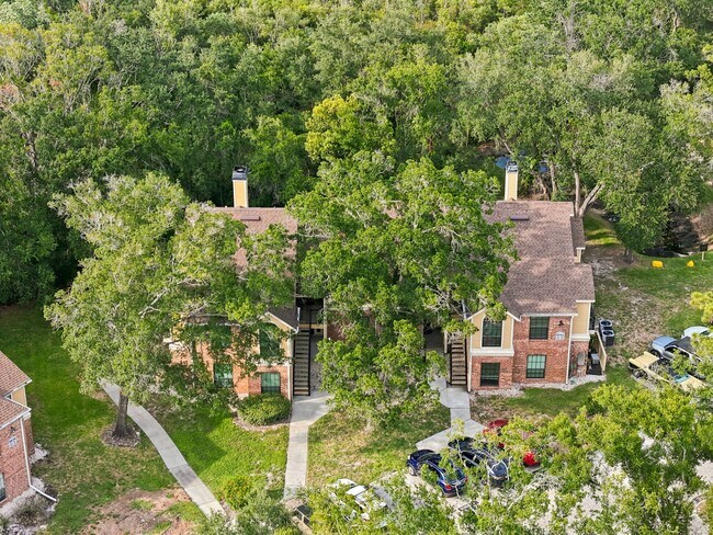 Building Photo - 8642 Mallard Reserve Dr