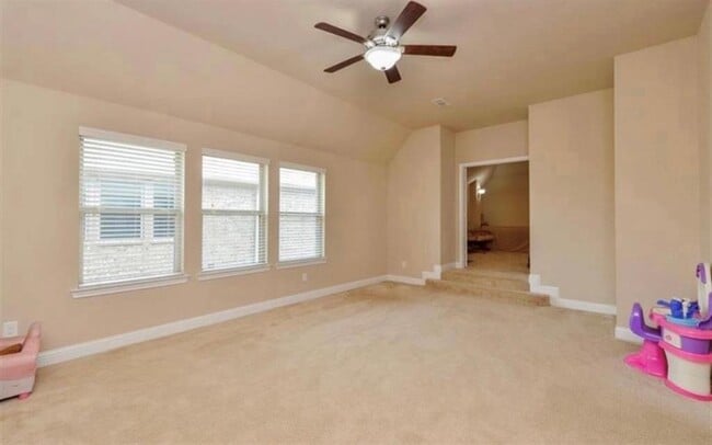 Building Photo - 11111 Glasgill Ct