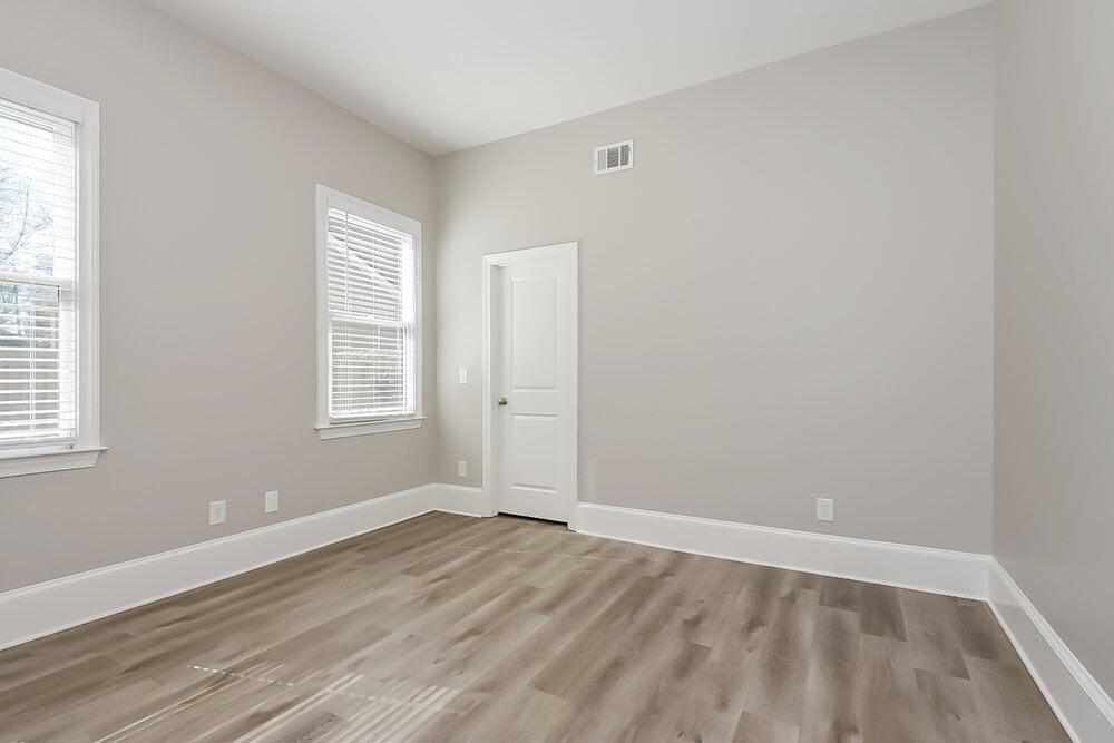 Building Photo - 4654 Jefferson Ridge Way