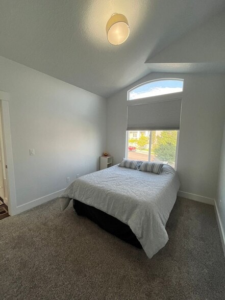 Building Photo - 3773 N 750 W St