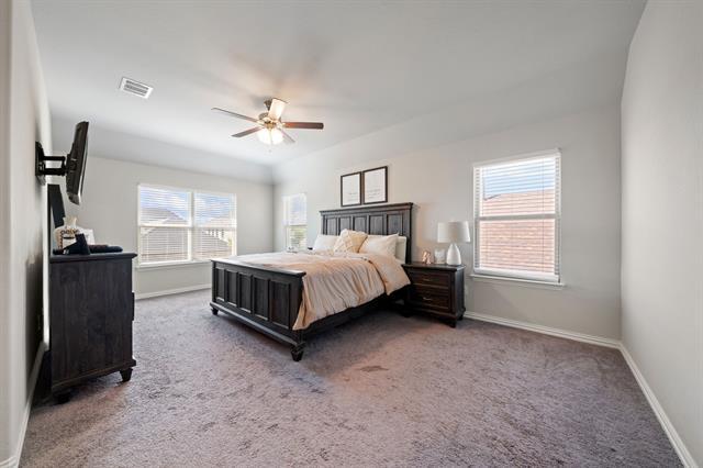 Building Photo - 2093 Almassera Dr