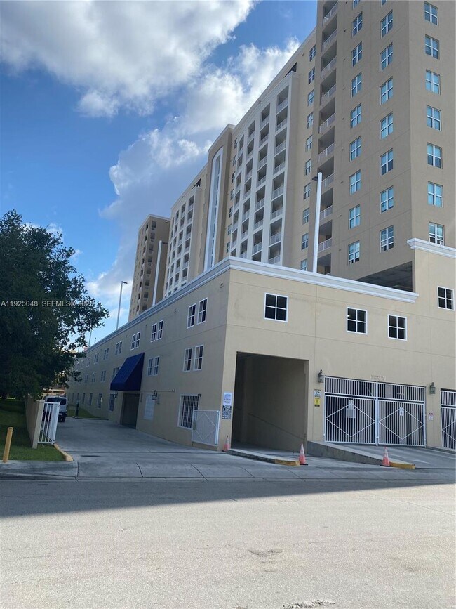 Building Photo - 117 NW 42nd Ave