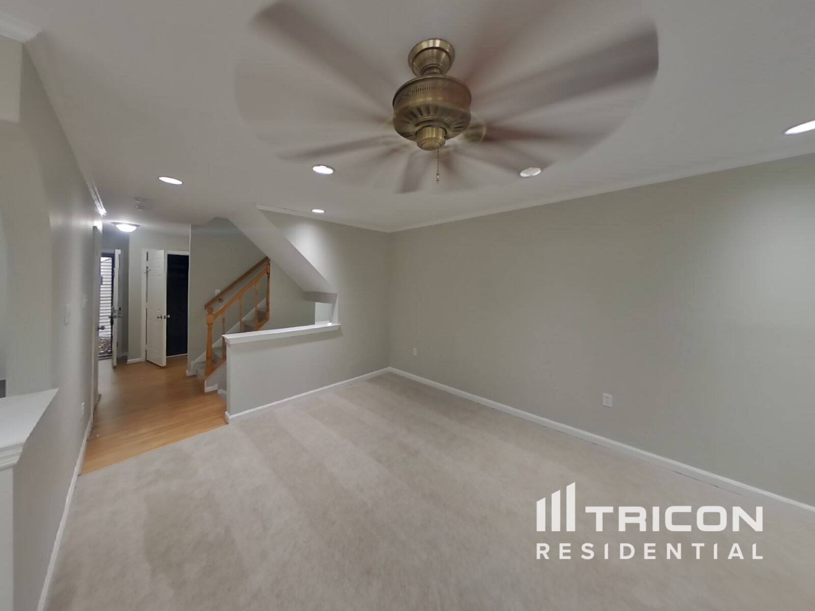 Building Photo - 1568 Hummingbird Ct