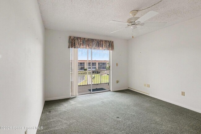 Building Photo - 2135 N Courtenay Pkwy