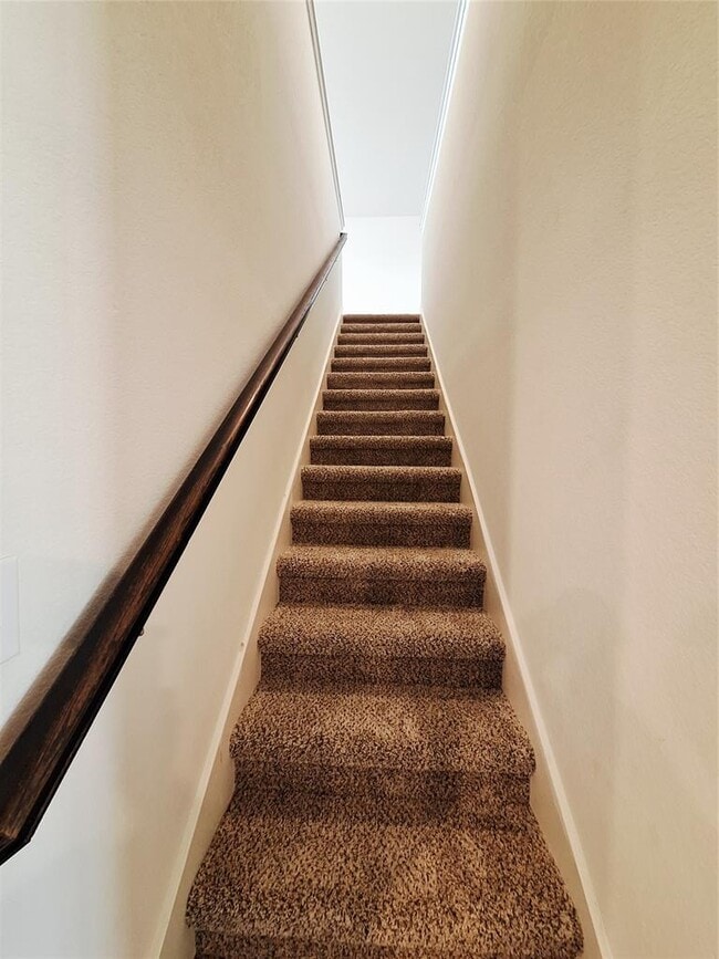 Building Photo - 14417 Prairie Sod Ln